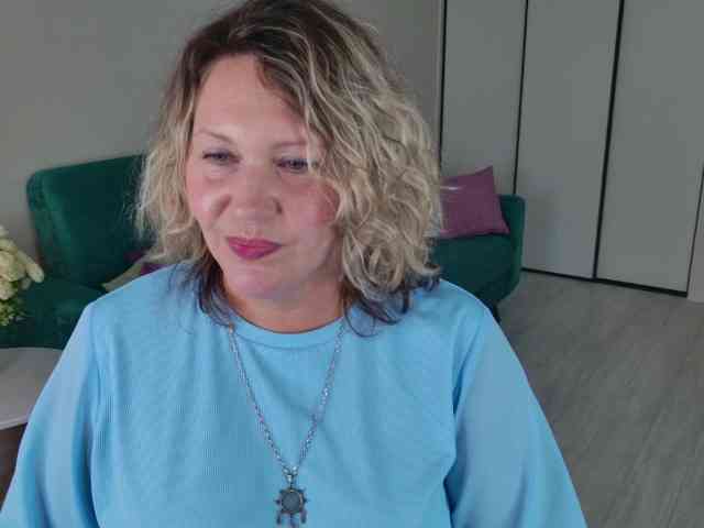NinaWeiss webcam