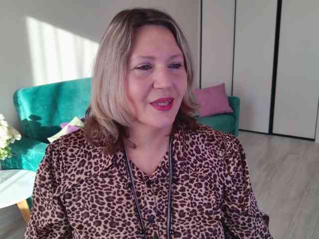 NinaWeiss webcam