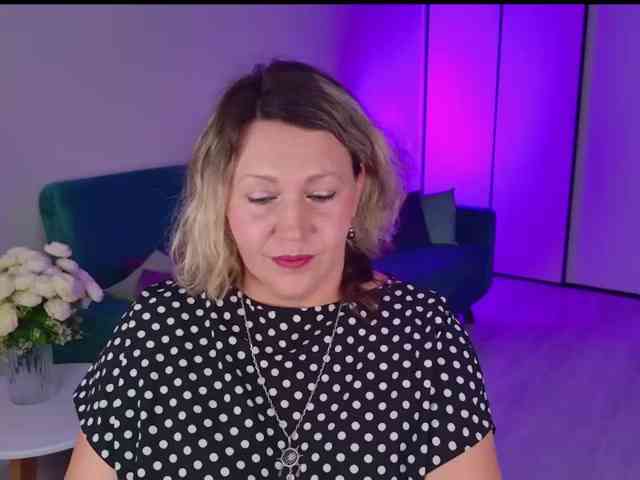 NinaWeiss webcam