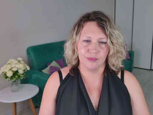 NinaWeiss webcam