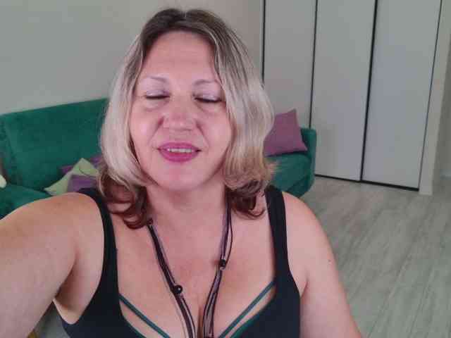 NinaWeiss webcam