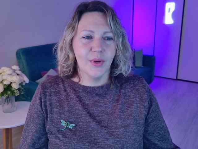 NinaWeiss NinaWeiss