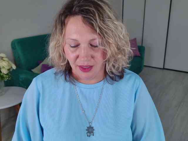 NinaWeiss webcam