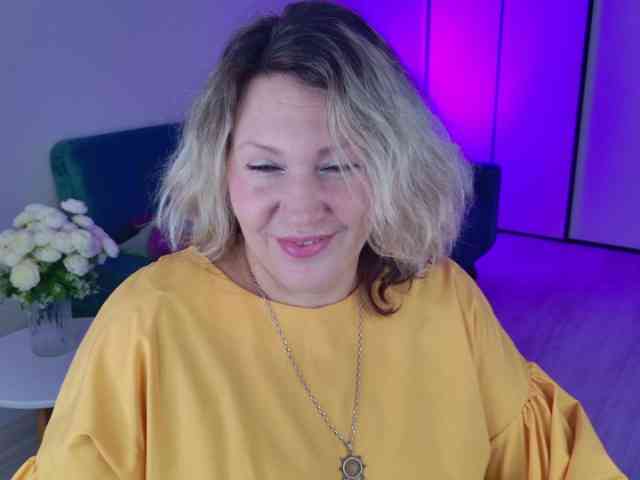 NinaWeiss's webcam live show
