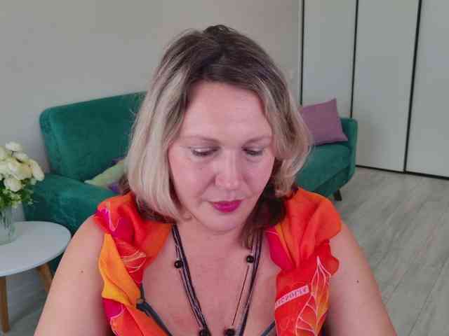 NinaWeiss webcam