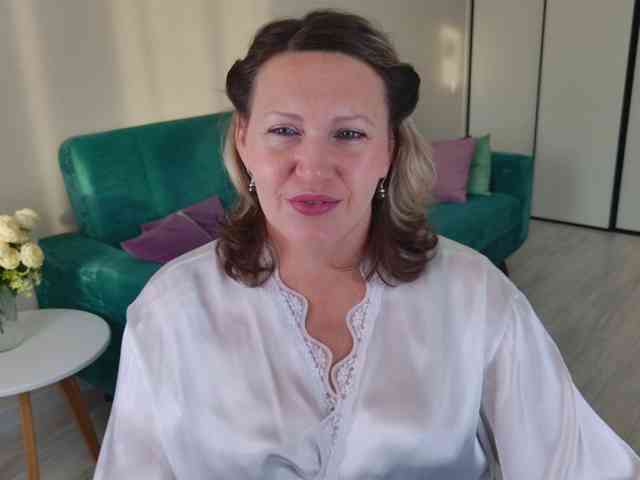 NinaWeiss NinaWeiss