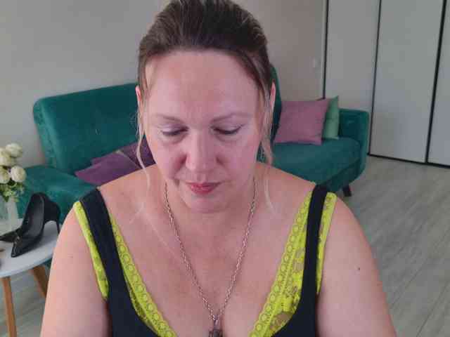 NinaWeiss webcam
