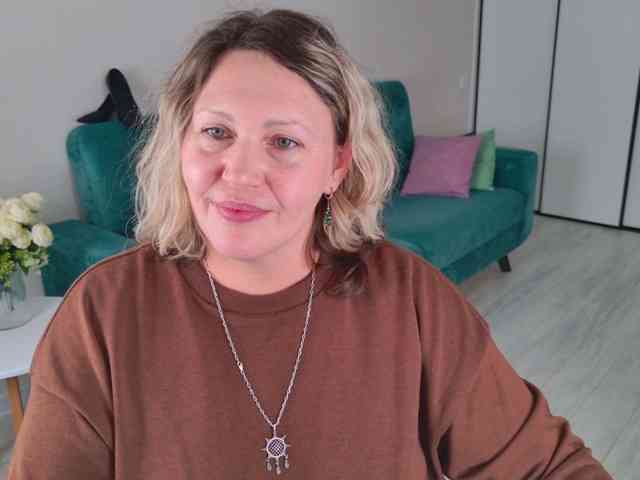NinaWeiss webcam