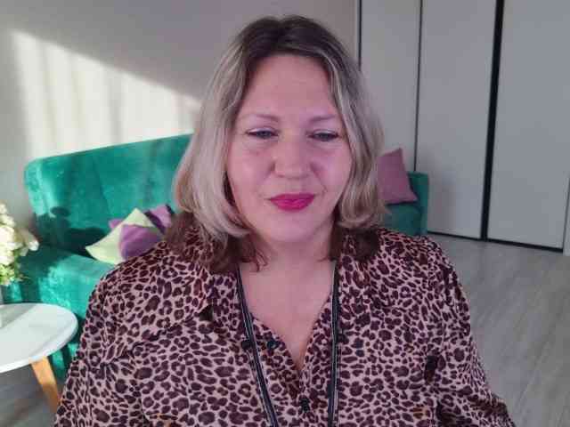 NinaWeiss webcam