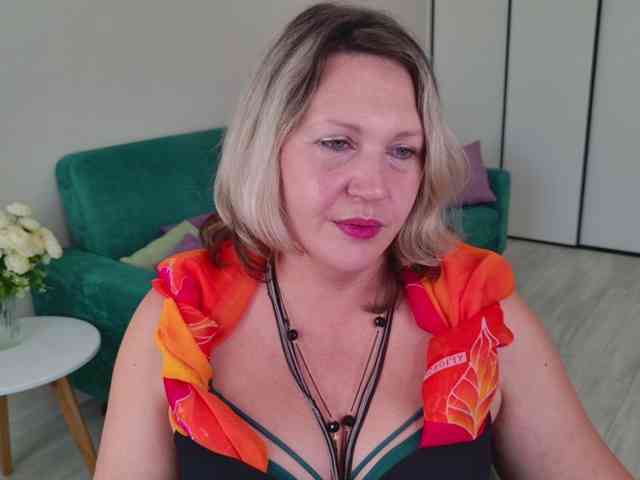 NinaWeiss webcam