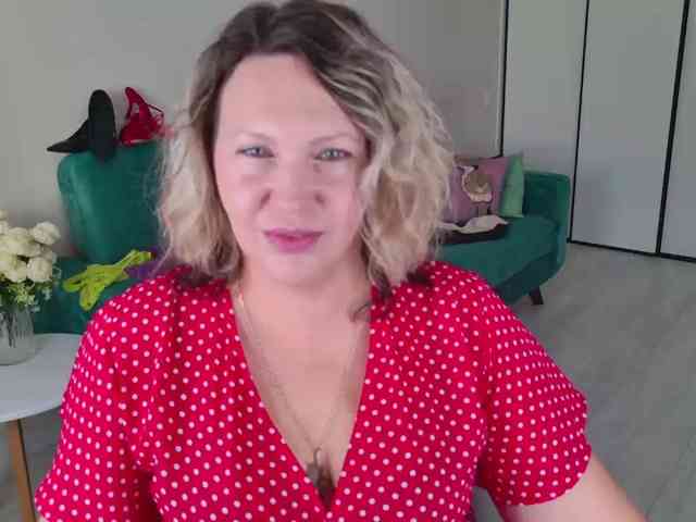 NinaWeiss webcam