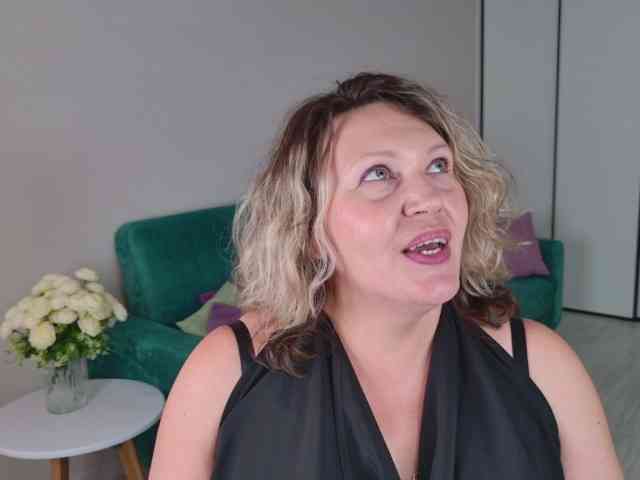 NinaWeiss webcam