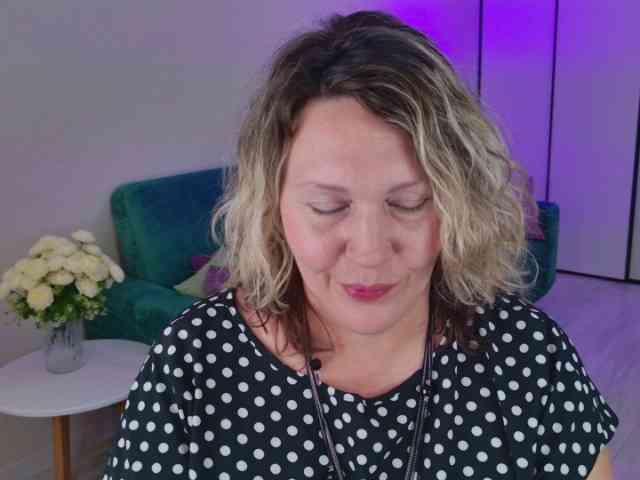 NinaWeiss webcam