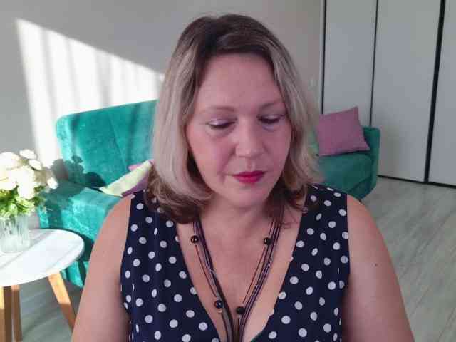 NinaWeiss webcam