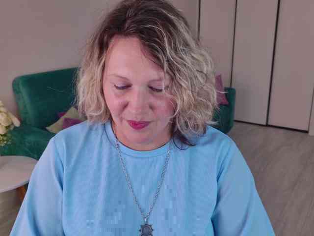NinaWeiss webcam