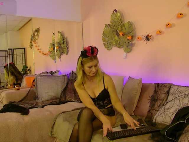 AlexaDaddario live cam preview