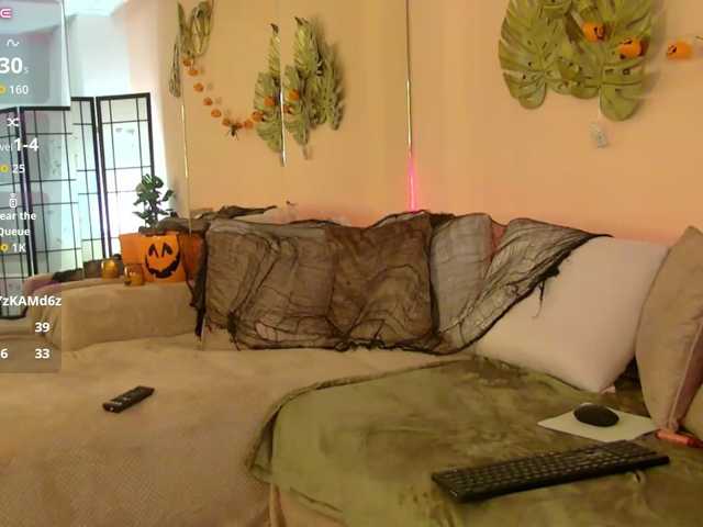 AlexaDaddario live cam on BongaCams