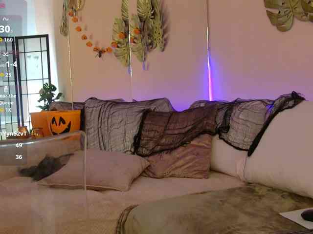AlexaDaddario webcam