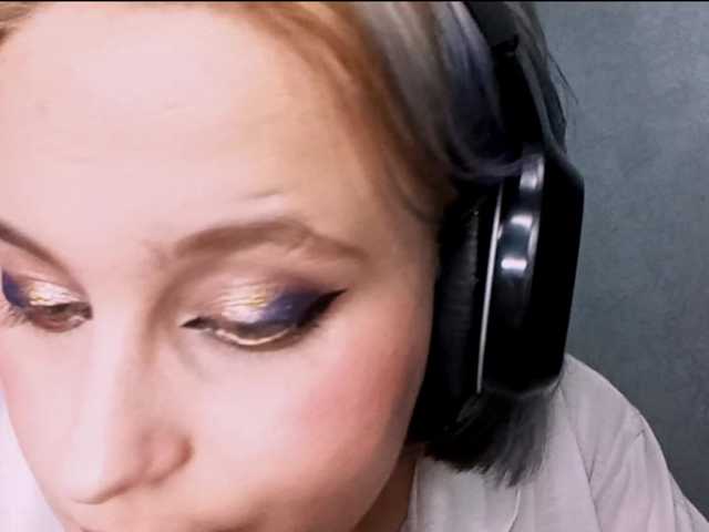 SheaWerth live cam on BongaCams