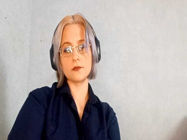 SheaWerth live cam on BongaCams