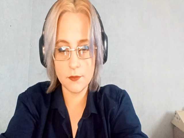 SheaWerth live cam on BongaCams