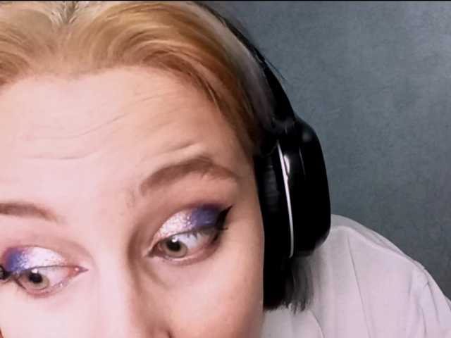 SheaWerth live cam on BongaCams