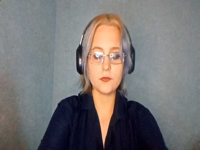 SheaWerth live cam on BongaCams