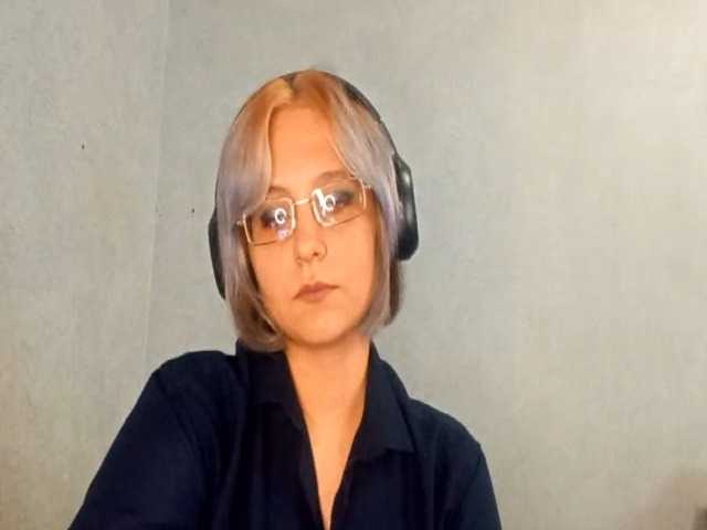 SheaWerth live cam on BongaCams