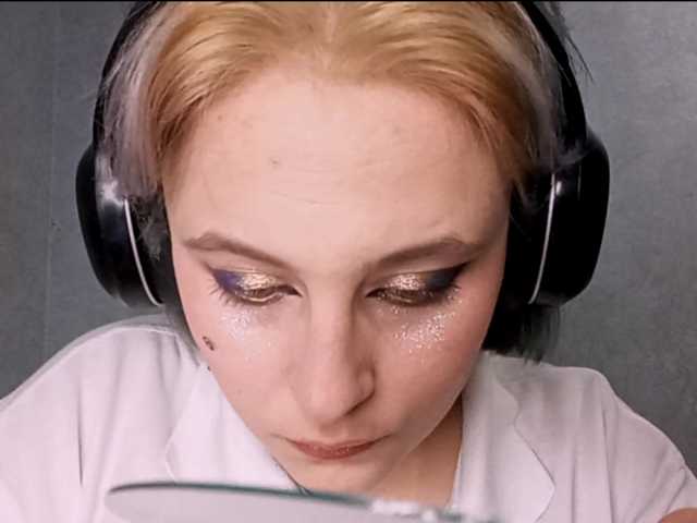 SheaWerth live cam on BongaCams