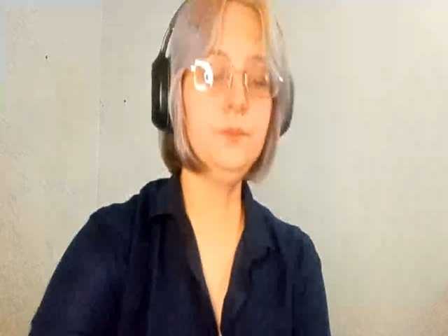 SheaWerth live cam on BongaCams