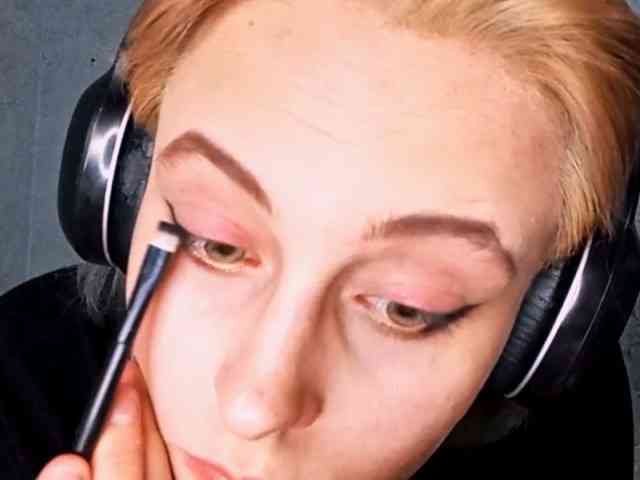 SheaWerth webcam