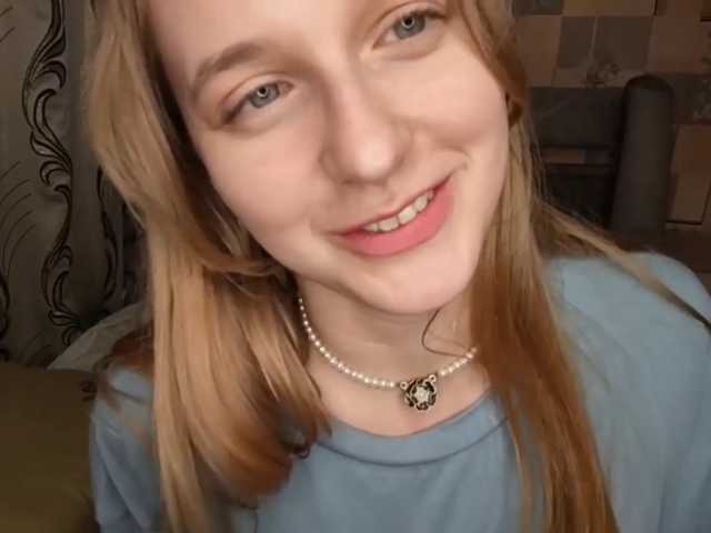SkyeRosa live cam on BongaCams