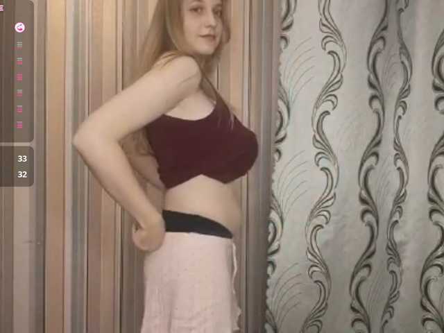 SkyeRosa live cam on BongaCams