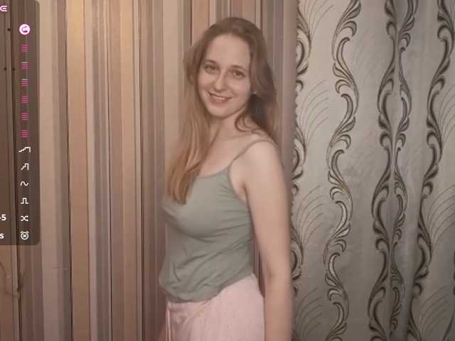 SkyeRosa live cam on BongaCams