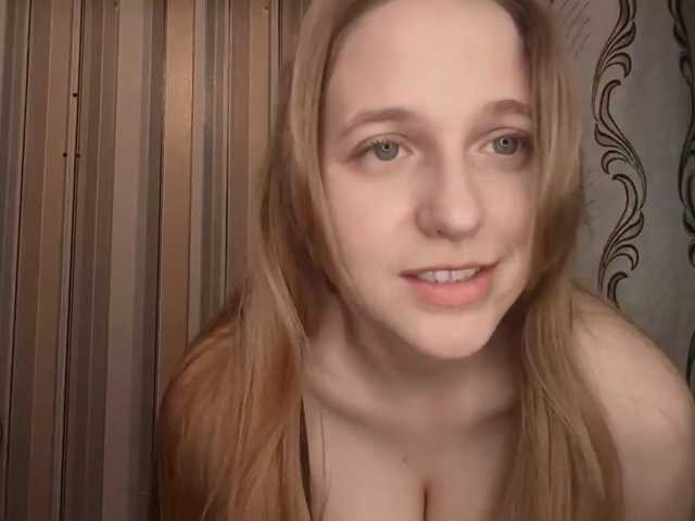 SkyeRosa live cam on BongaCams