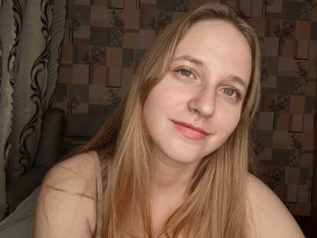 SkyeRosa live cam on BongaCams