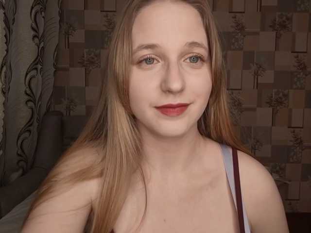 SkyeRosa live cam on BongaCams