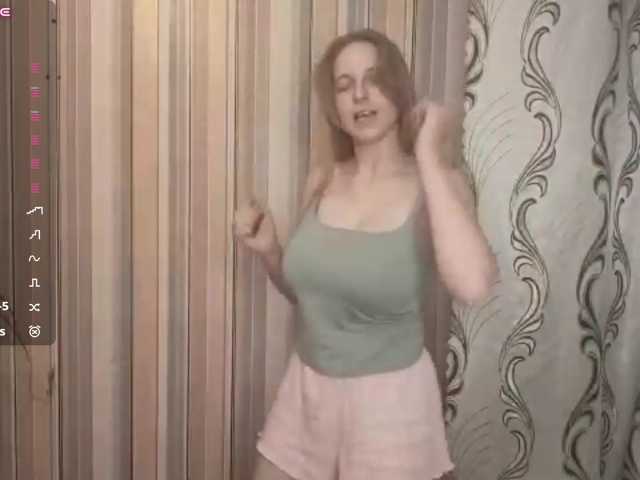 SkyeRosa live cam on BongaCams