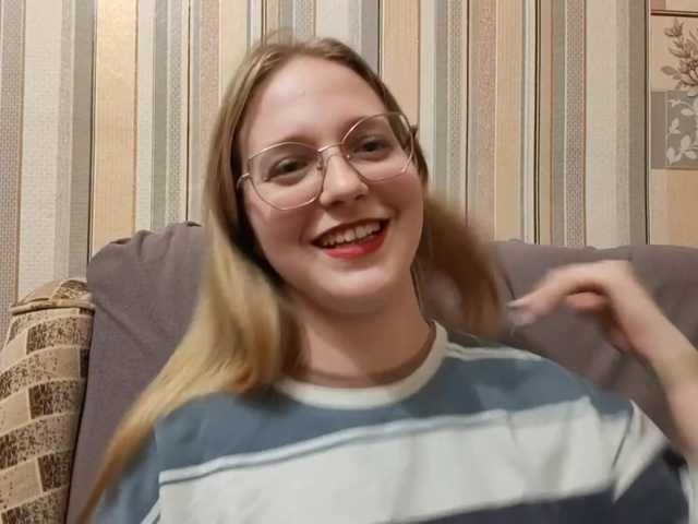SkyeRosa live cam on BongaCams