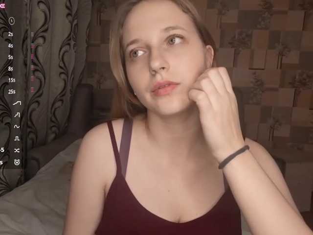 SkyeRosa live cam on BongaCams