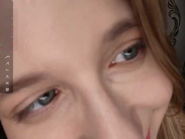 SkyeRosa live cam on BongaCams
