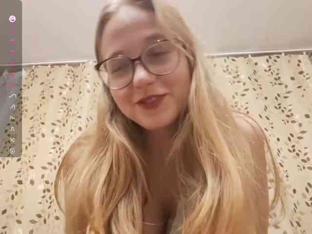 SkyeRosa webcam