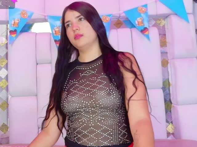 Alice-Bliss live cam on BongaCams