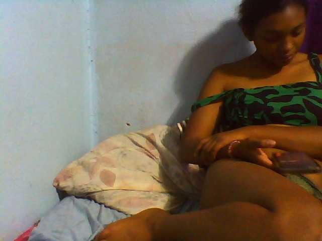 Tifatifa live cam on BongaCams
