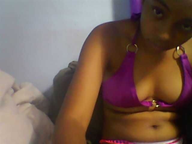 Tifatifa live cam on BongaCams