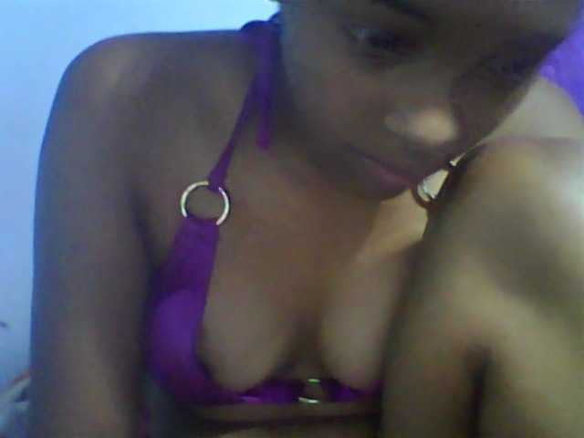 Tifatifa live cam on BongaCams