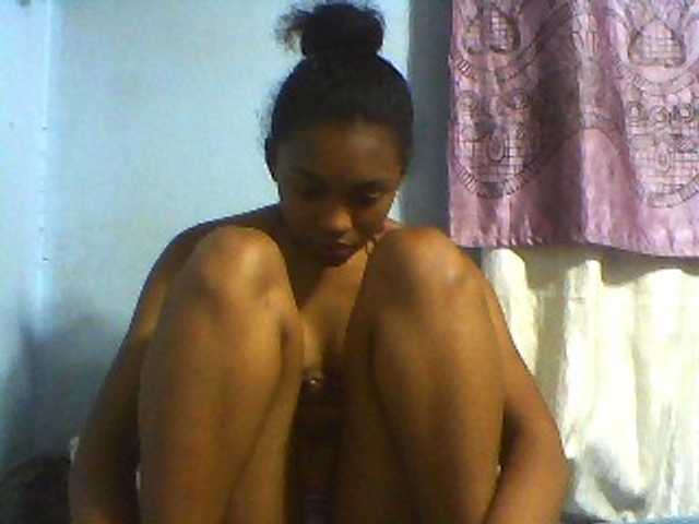 Tifatifa live cam on BongaCams
