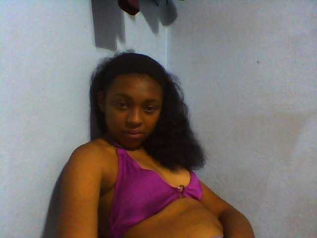 Tifatifa live cam on BongaCams