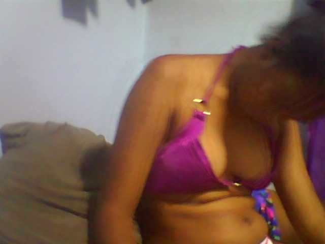 Tifatifa live cam on BongaCams