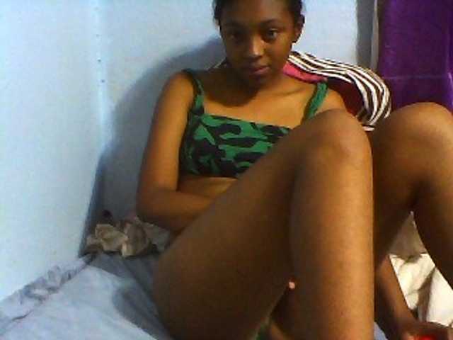 Tifatifa live cam on BongaCams